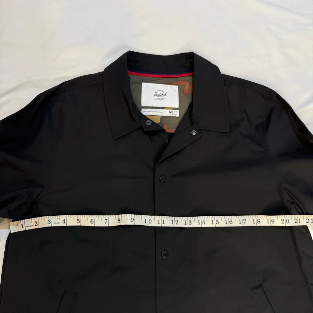 Men’s Herschel Coach Jacket - Picture 3 of 11